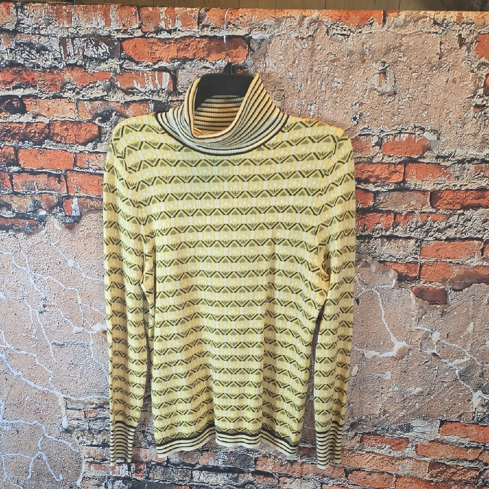 ETCETERA Yellow Chevron Geometric Knit Turtleneck Sweater - L